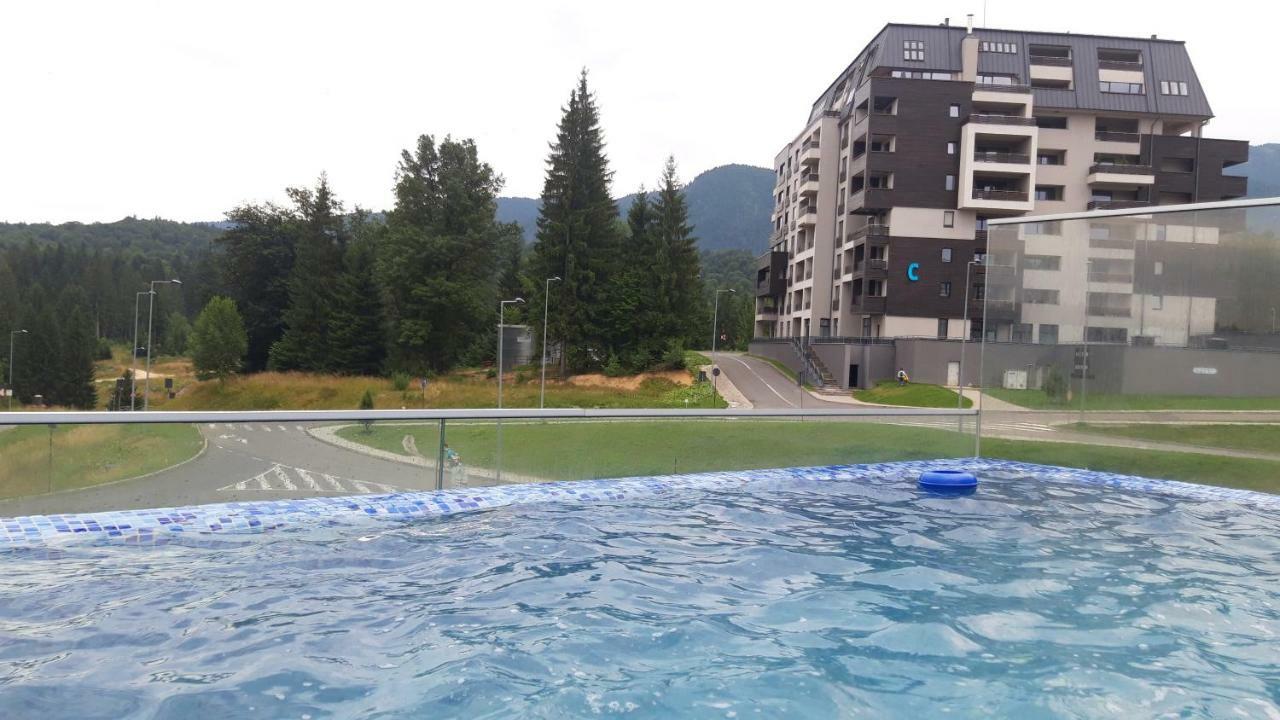 Luxury Mountain Apartment Poiana Brasov Buitenkant foto